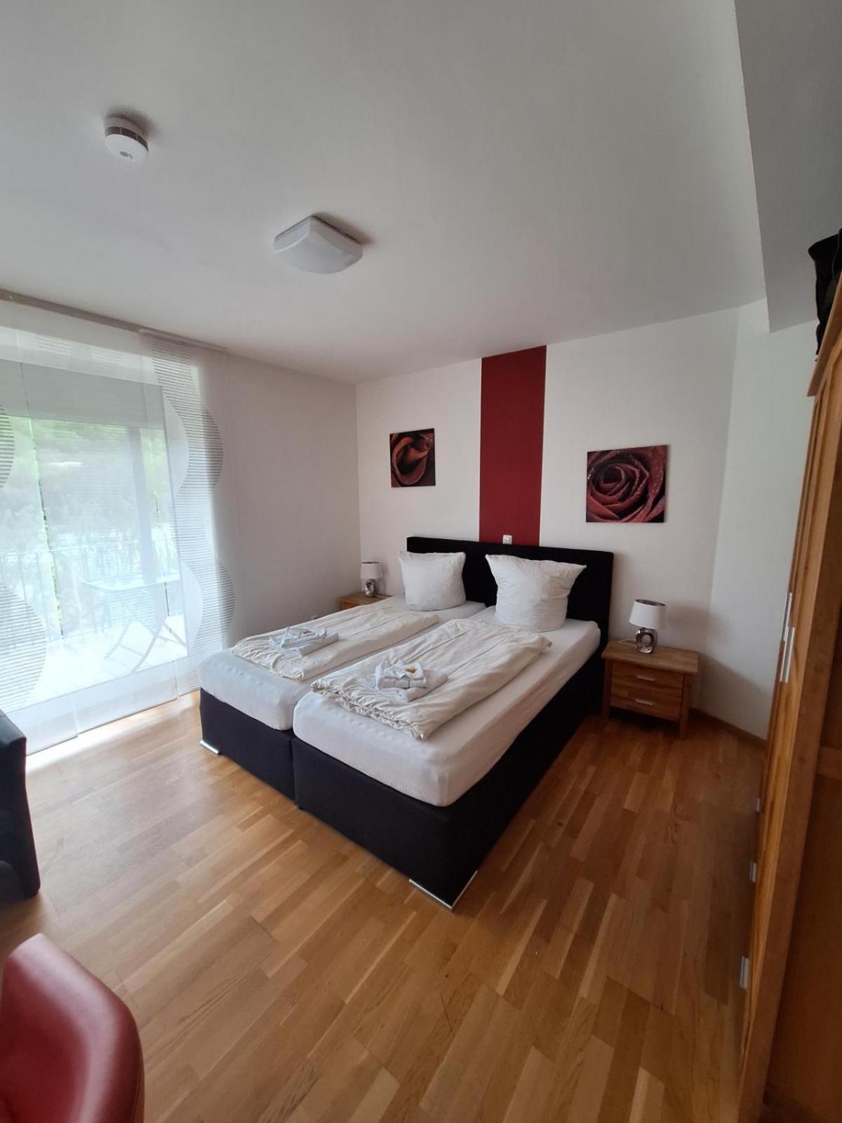 Ferienhaus Moselherz Merl ภายนอก รูปภาพ