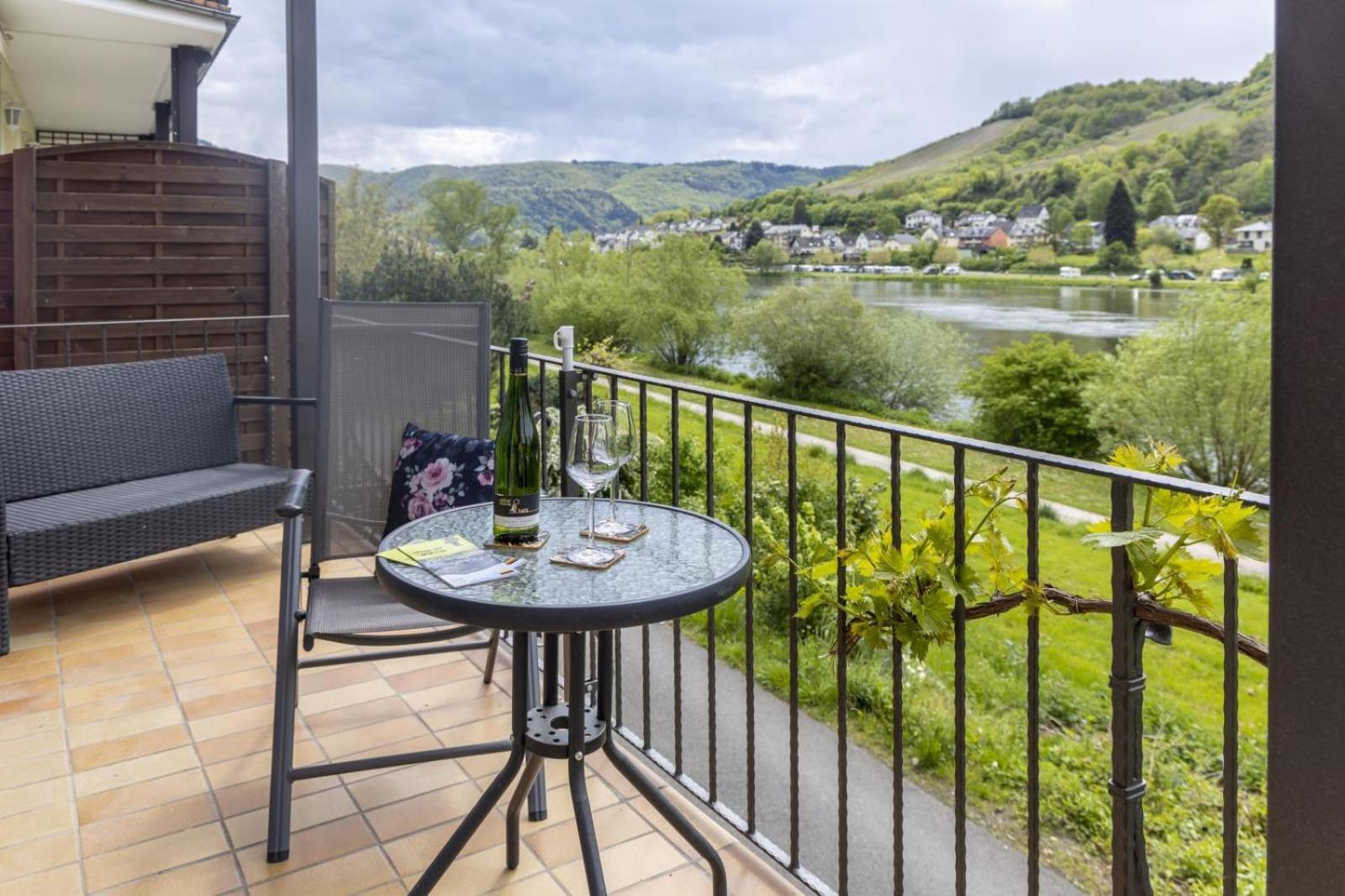 Ferienhaus Moselherz Merl ภายนอก รูปภาพ